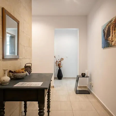 Balluta Bay 4br-4ba Authentic Maltese Stone
