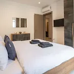 Balluta Bay 4br-4ba Authentic Maltese Stone 아파트