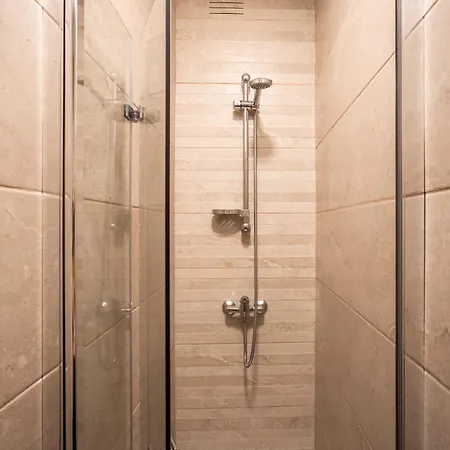 Apartament Balluta Bay 4br-4ba Authentic Maltese Stone *